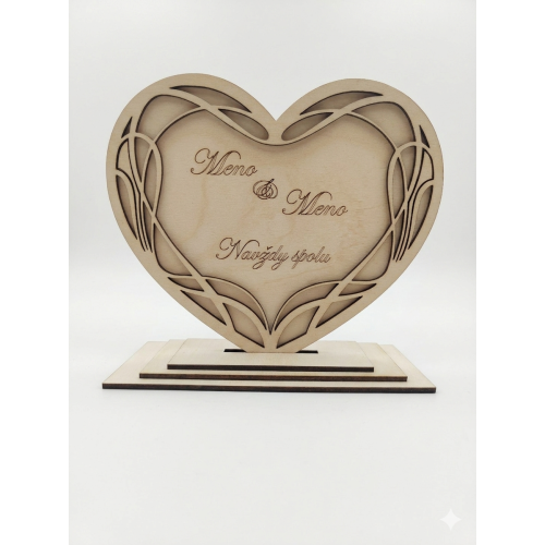 Personifikované drevené srdce "Navždy spolu" s vlastnými menami